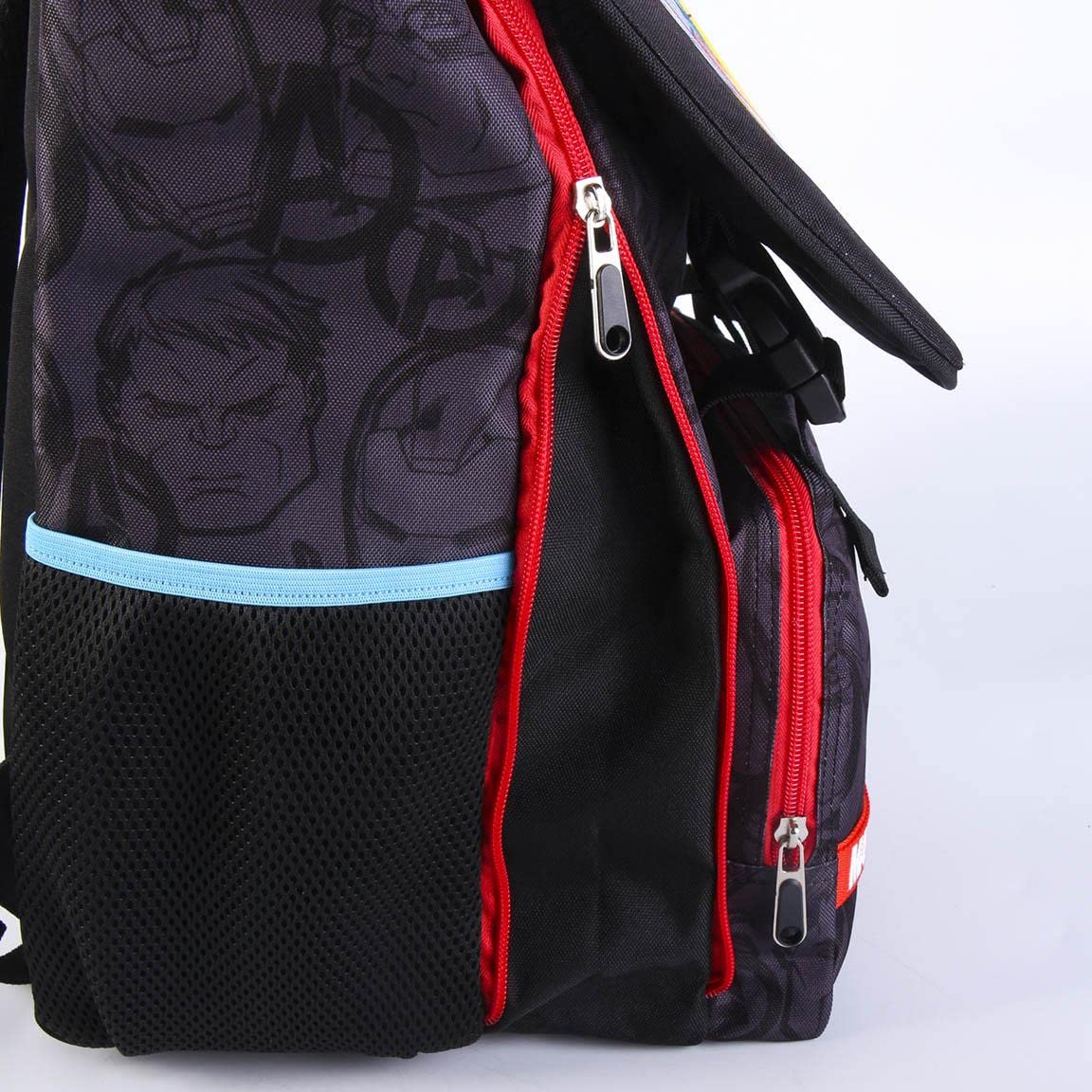 CERDÁ LIFE'S LITTLE MOMENTS Mochila Escolar de The Avengers, Unisex niños, Multicolor, Normal, Talla única