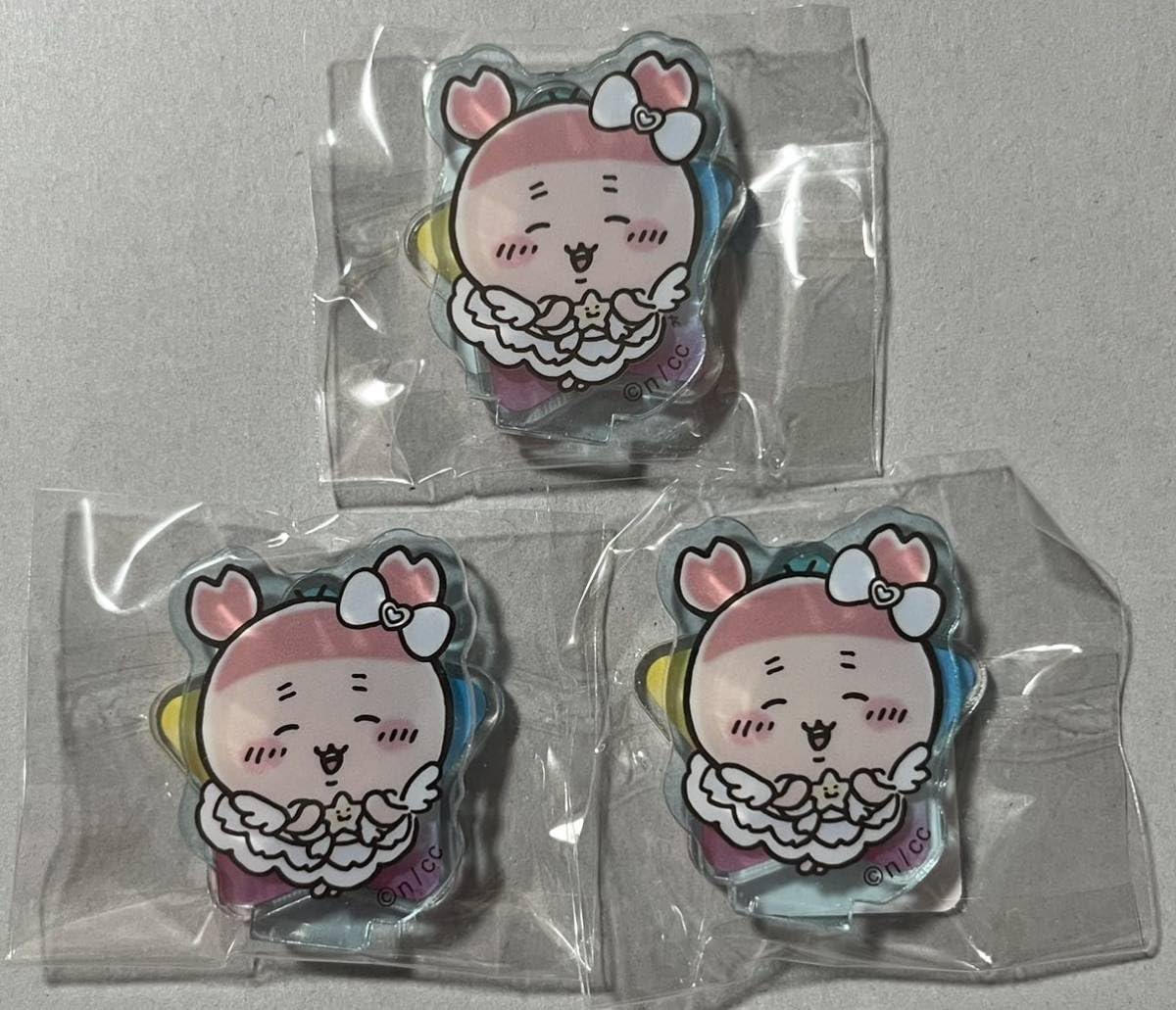 Amazon.co.jp: 超まじかるちいかわ 古本屋 カニ アクリル
