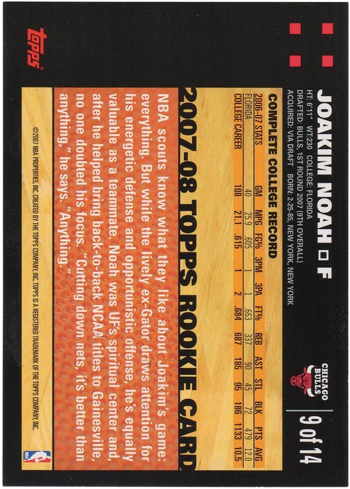 Joakim Noah Signed Bulls Topps Rookie Basketball Trading Card #9