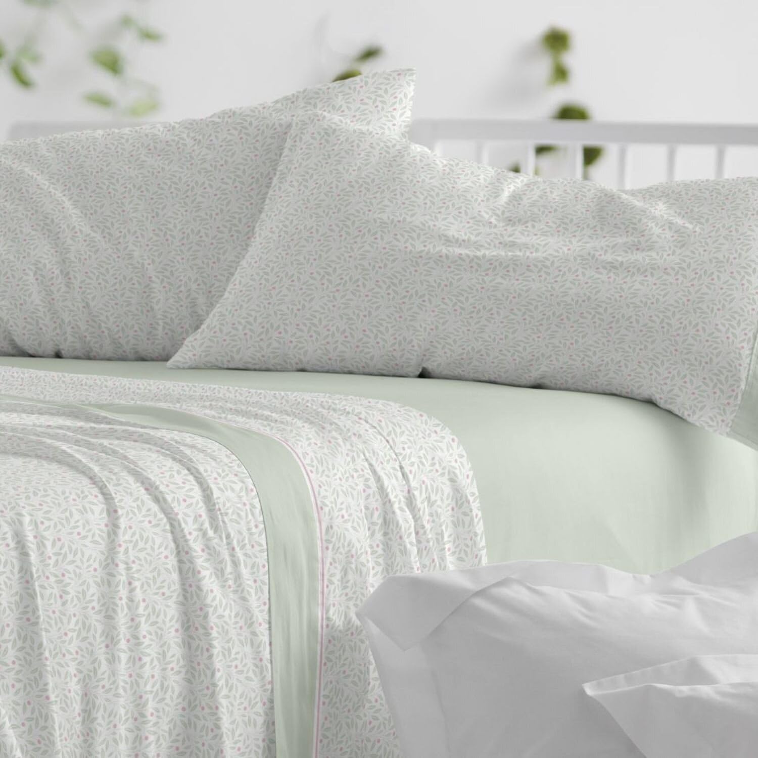 Burrito Blanco | Juego de Sábanas 50% Algodón 50% Poliéster Cama 150 Menta | 3 Piezas: Bajera, Encimera y Funda Almohada | 144 Hilos | Tacto Suave | Larga Duración