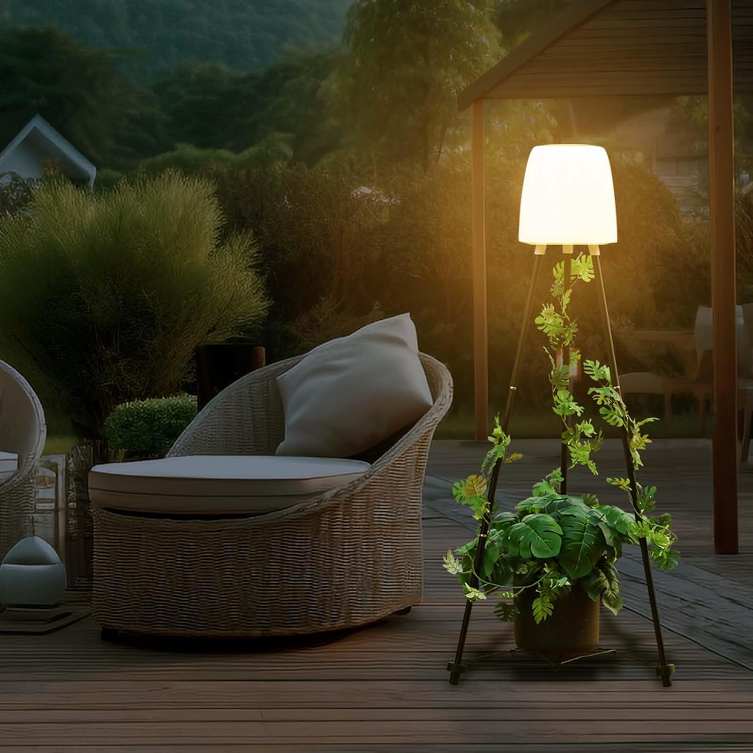 Solar Floor Lamp Outdoor Waterproof with Plant Stand，Ericsity Patio