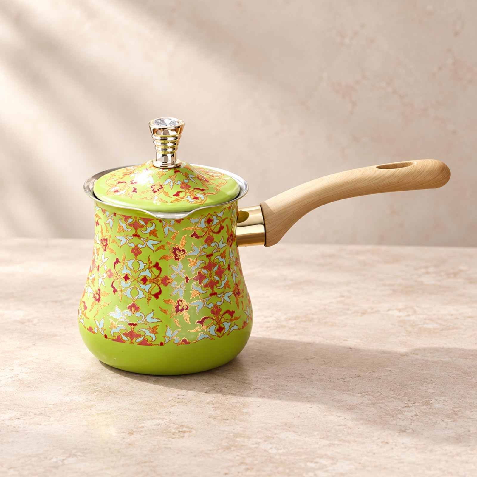 Cafière Turque Cvercle Qualité Alimentaire Turkish Coffee Pot Résistant à la Chaleur Pot à Café Cvercle pr Réchauffage du Lait, 550ML, Style B