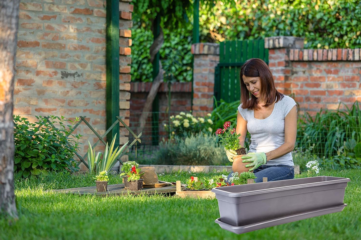 2friends Carl Lot de 6 jardinières de balcon avec soucoupe, 80 cm, en plastique de haute qualité, anthracite, rectangulaire, modèle : Carl, fabriqué en UE