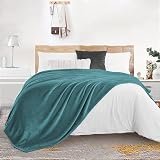 FARFALLAROSSA Cuddly, Fluffy Blanket, 160 x 210 cm, XXL Fleece Sofa & Couch Blankets, Oeko-Tex, Super Soft, as Sofa Throw, Water Green - 6