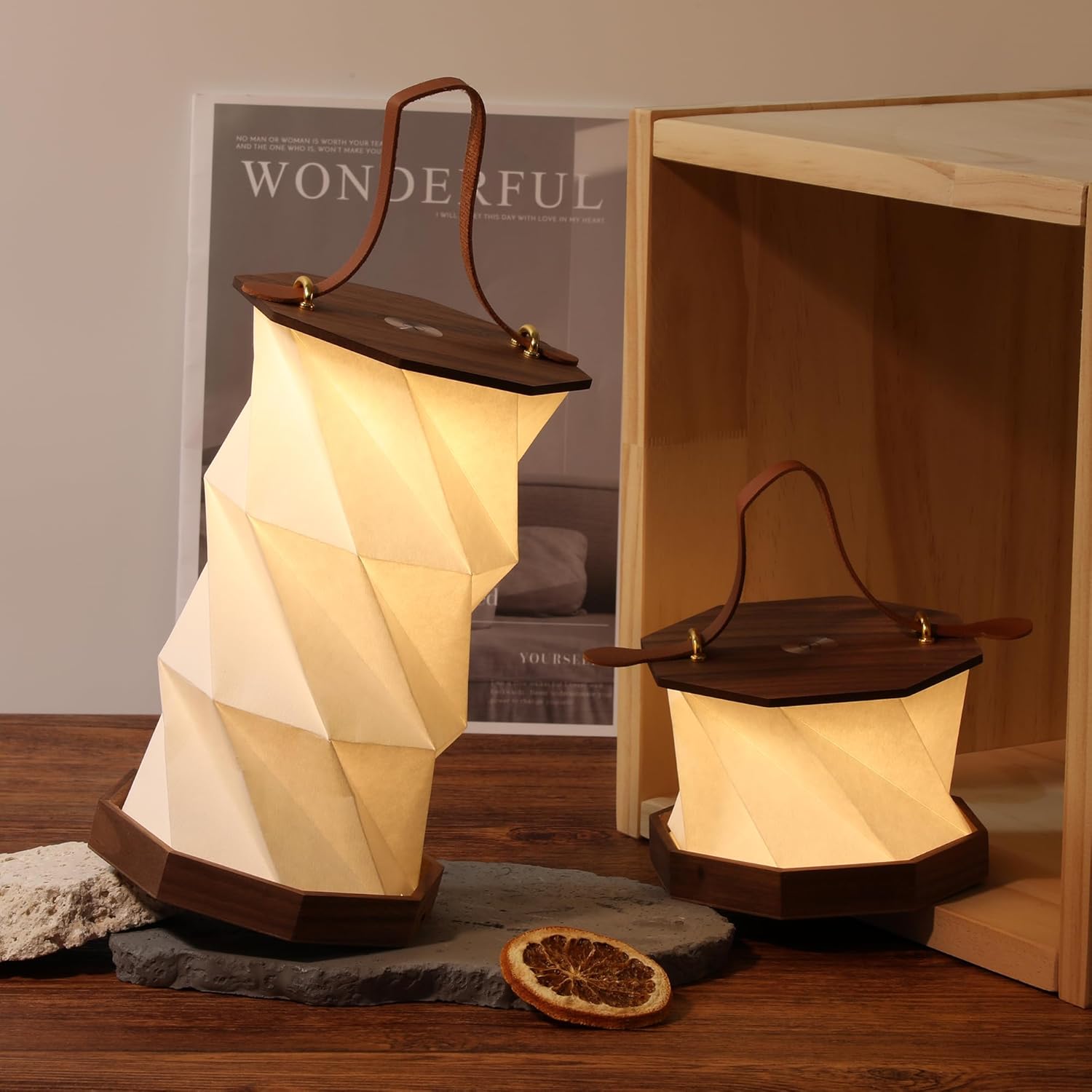 Ba sus Wooden Rotating Table Lamp, Warm Light Design with Leather Handle, Long Press Dimming Function, Built-in Battery & USB Rechargeable, Adjustable Heights for Bedroom, Living Room, Camping