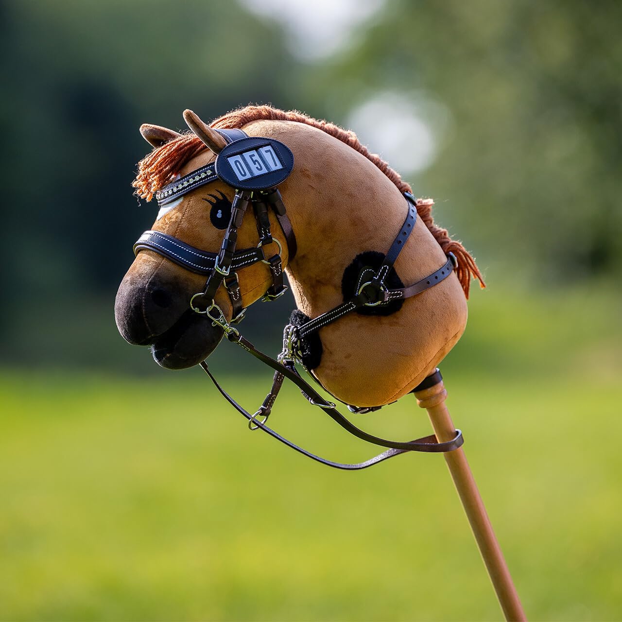 QHP Steckenpferd Hobby Horse (Chestnut)