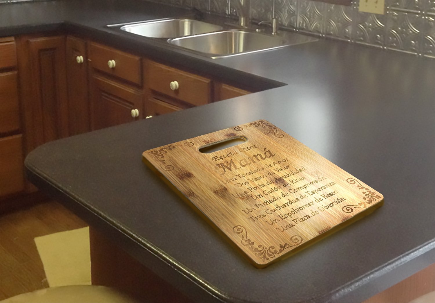 Receta Para Mama Recipe Mom (Spanish) Laser Engraved Bamboo Cutting Board - Gifts For Him, For Her, For Boys, For Girls, For Husband, For Wife, For Them, For Men, For Women, For Kids