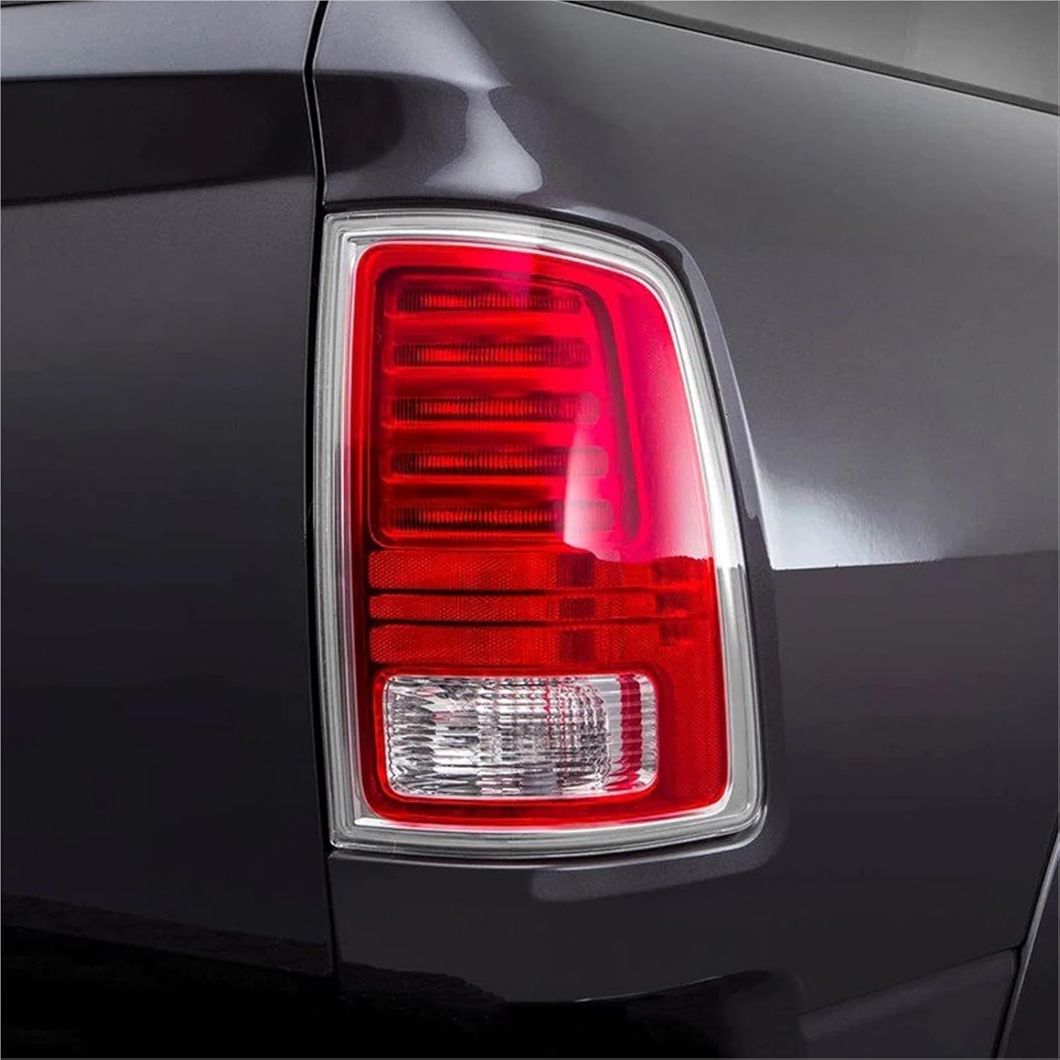 に適合するダッジ に適合するラム 1500 2013-2018用 リアテールライト ターンシグナルライト ストップブレーキランプ フ