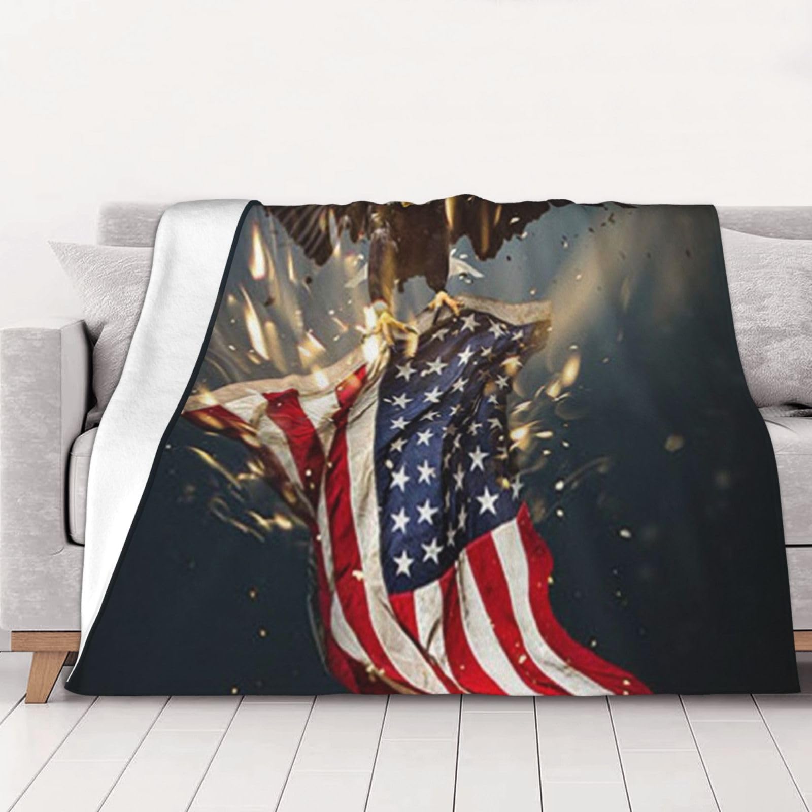 AUBKFELD North American Bald Eagle Printed Flannel Blanket 102x76 CM, Soft & Warm Throw Blanket for Sofa/Couch/Bed/Car, Gifts for Audlts Women Men