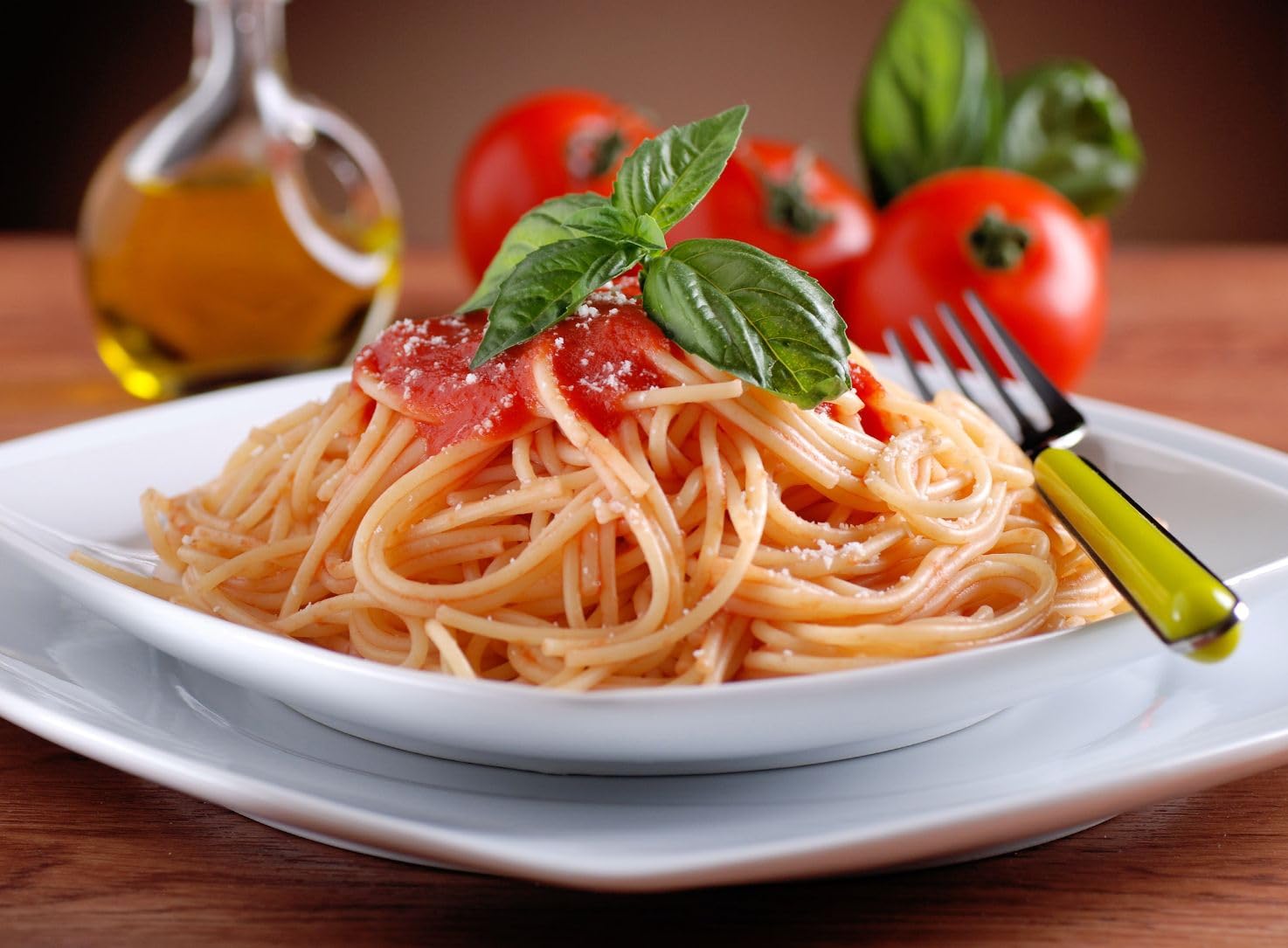 Box SCORTA 3 Pasta Vermicelli Spaghetti + 3 Pasta Penne rigate + 3 Elicoidali Granoro Gr 500 + 6 Passata di pomodoro Mutti gr 700
