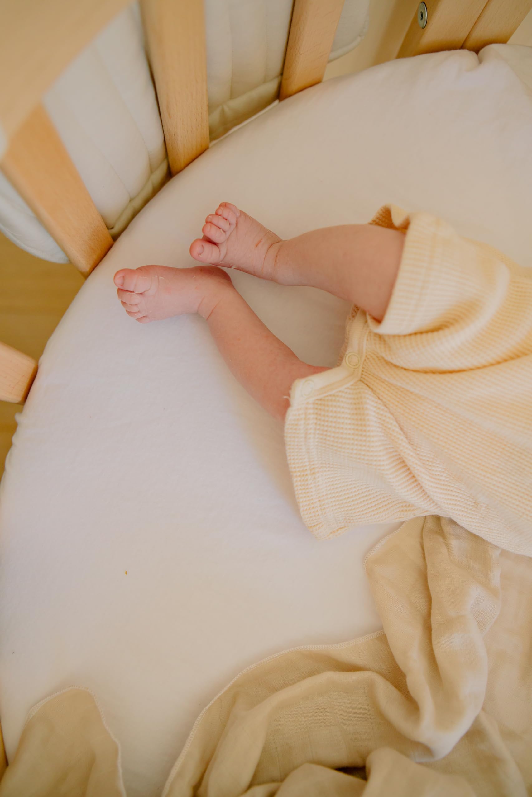 Lenzuolo con angoli Waldin, confezione da 2, piccolo e grande, per lettino OWAL 7in1 - biancheria da letto per lettino per bambini - cotone facile da pulire, super morbido e resistente, bianco