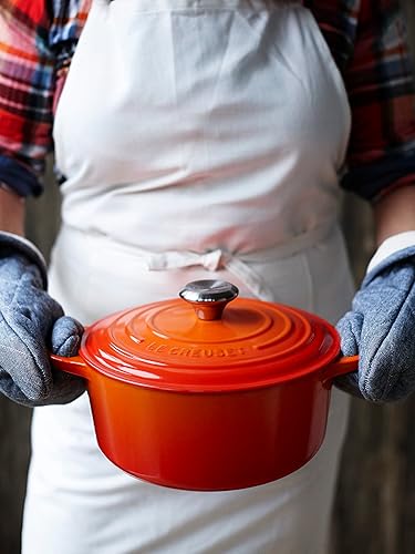Miniatura 6 de Le Creuset Horno holandés redondo de hierro fundido esmaltado 9 cuartos de galón llama