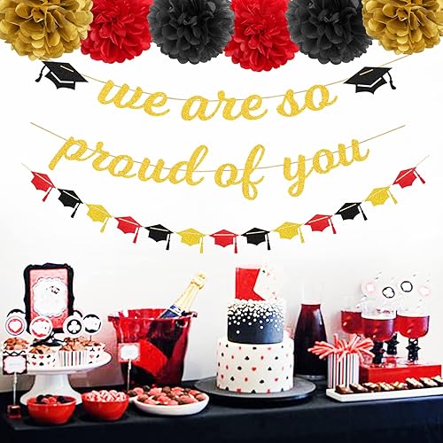 Miniatura 7 de Cartel de graduación para decoración de fiesta rojo y negro y dorado, 8 piezas, kits de serpentinas de guirnalda de gorra, pompones de papel de