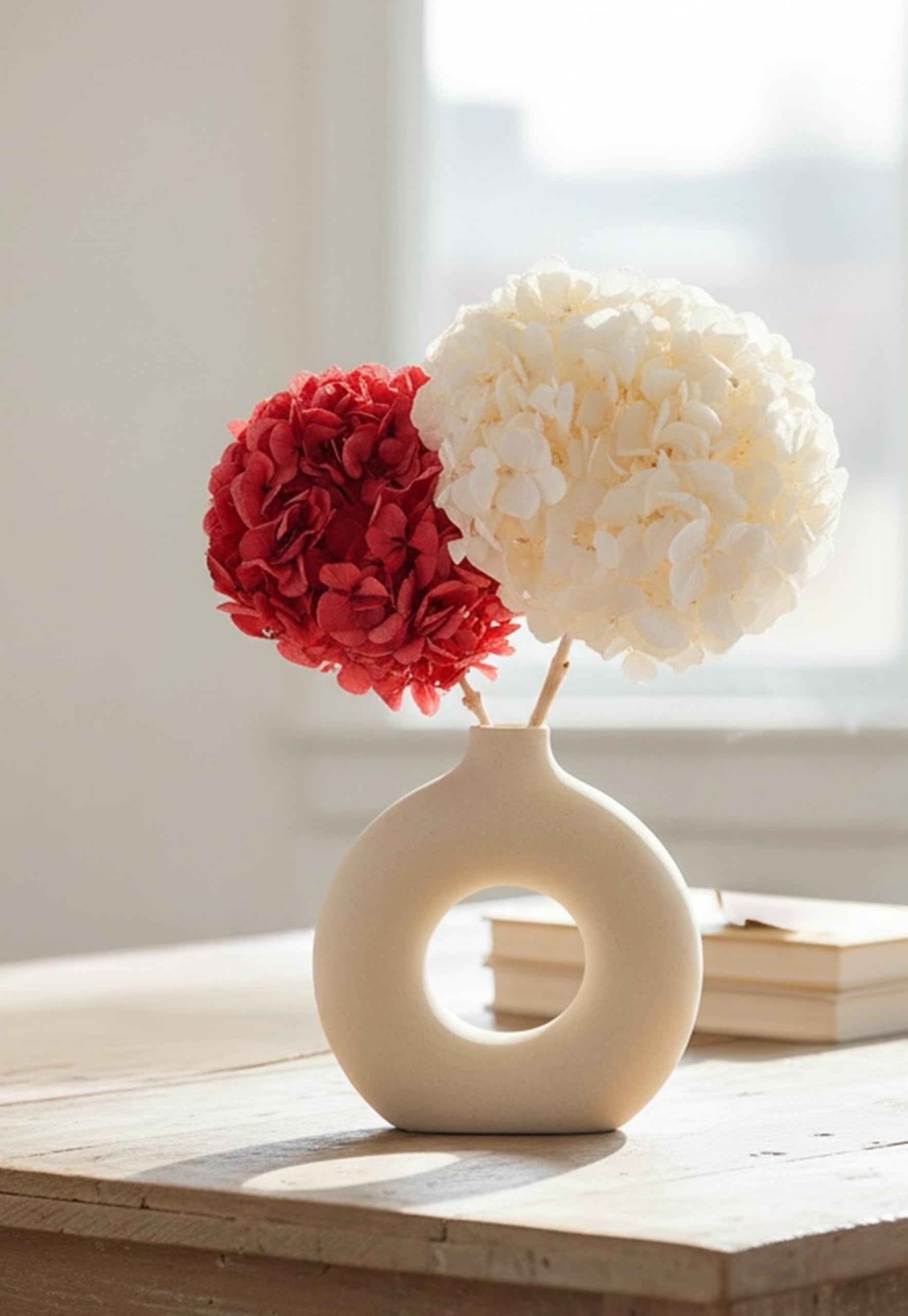 Versailles Preserved Hydrangea Stem – Long-Lasting Natural Preserved Flower Bloom – Premium White Everlasting Hydrangea for Home Decor, Wedding Bouquets, and DIY Floral Arrangements-image-28
