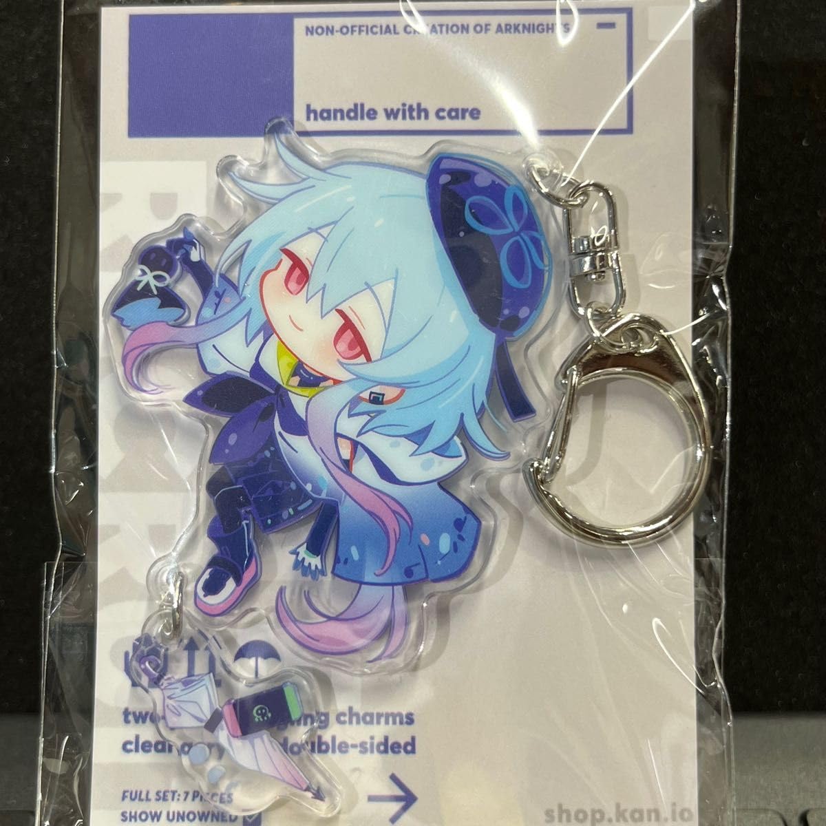 Amazon.co.jp: アークナイツ アクリルキーホルダー ミヅキ : おもちゃ