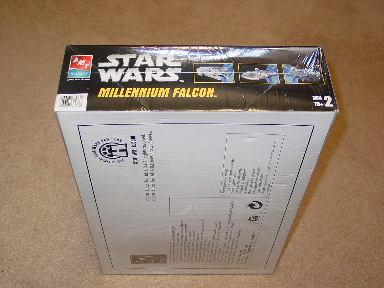 Amazon | プラッツ STARWARS ミレニアム・ファルコン 38273 プラモデル