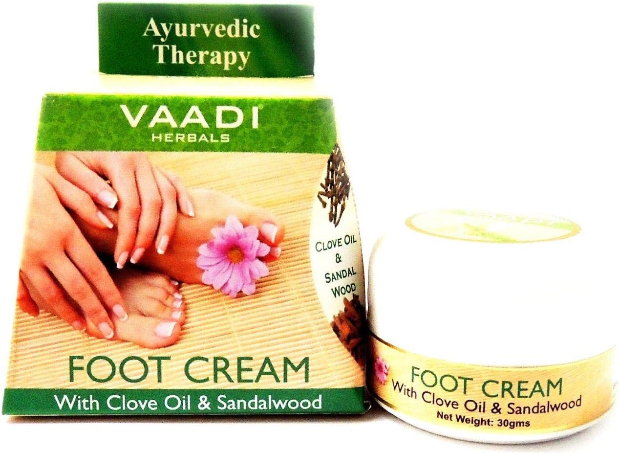 Vaadi HerbalsFoot Cream Clove and Sandal Oil 30g