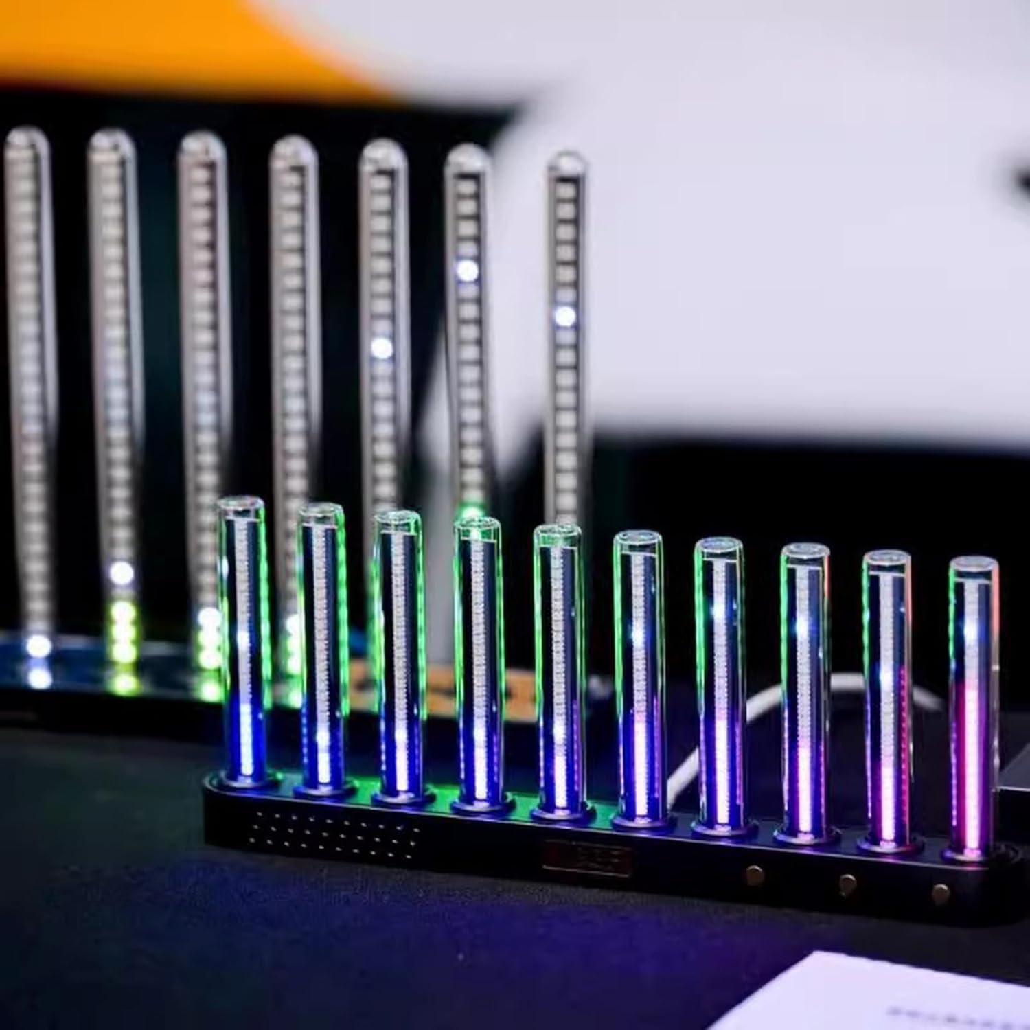 Lámpara Rítmica Musical Led, Luz Ambiental RGB Reactiva Al Sonido con 10 Tubos Luminosos, 6 Modos Dinámicos, para Escritorio, Estudio Y Sala De Juegos