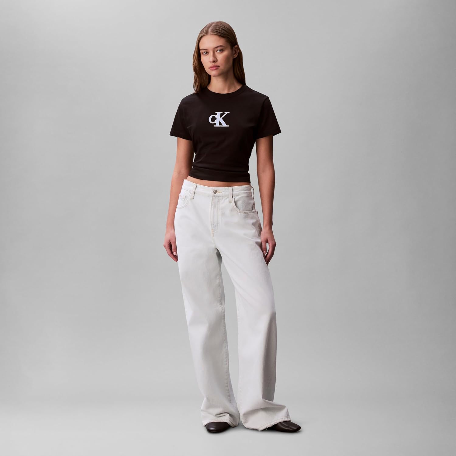 Calvin Klein Women's Slim Fit Graphic Monogram Tee