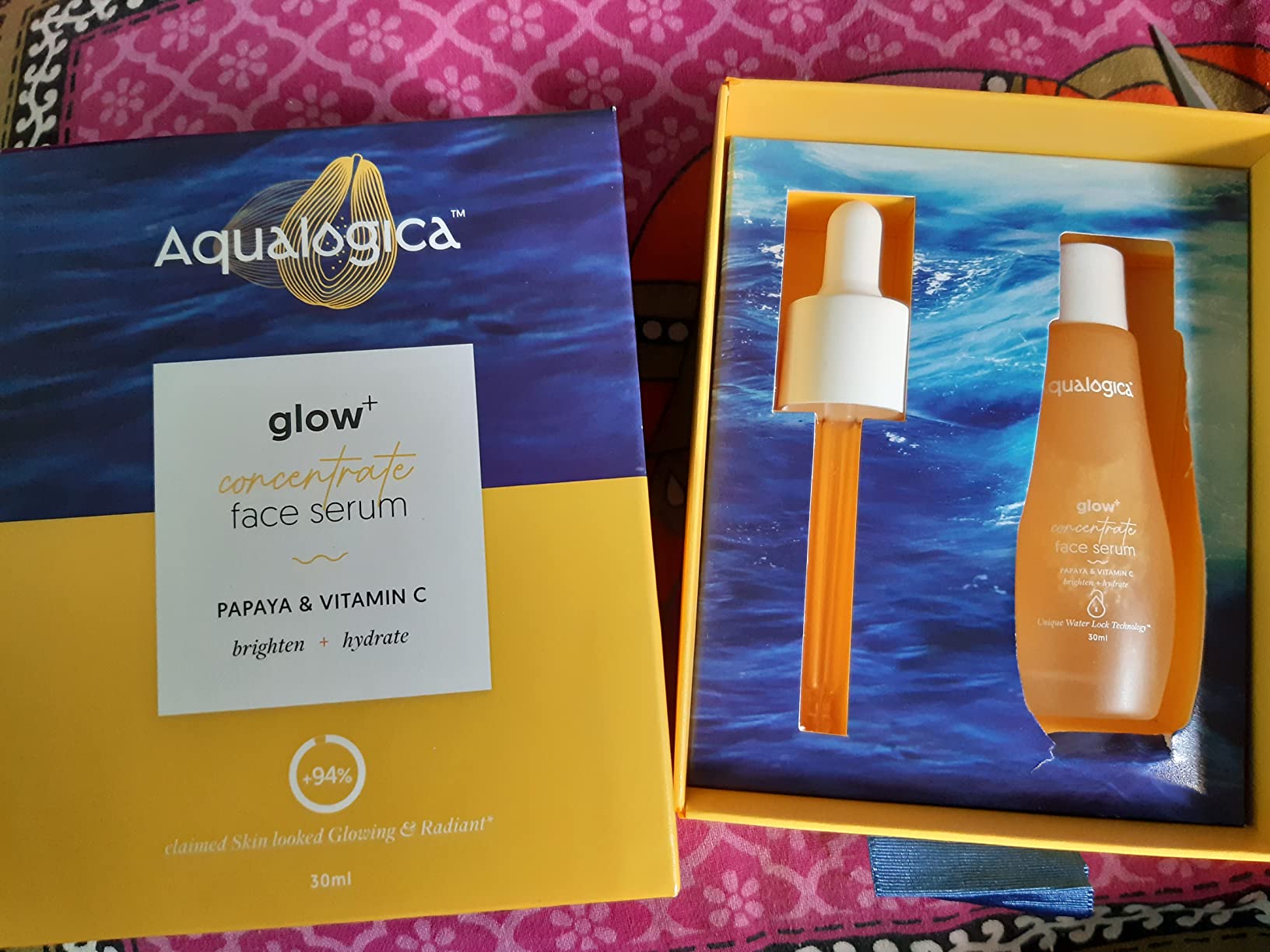Aqualogica Glow+ Concentrate Vitamin C Face Serum with Hyaluronic Acid
