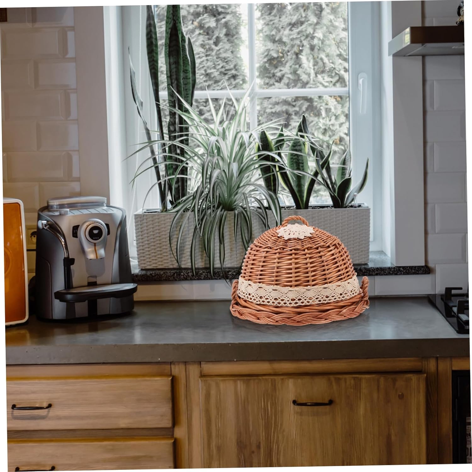 1set Round Rattan Woven Food Tray Set Cover Handmade Willow Basket for Bread and Fruit Storage for Kitchen and Parties Keeps Food Fresh and Protected