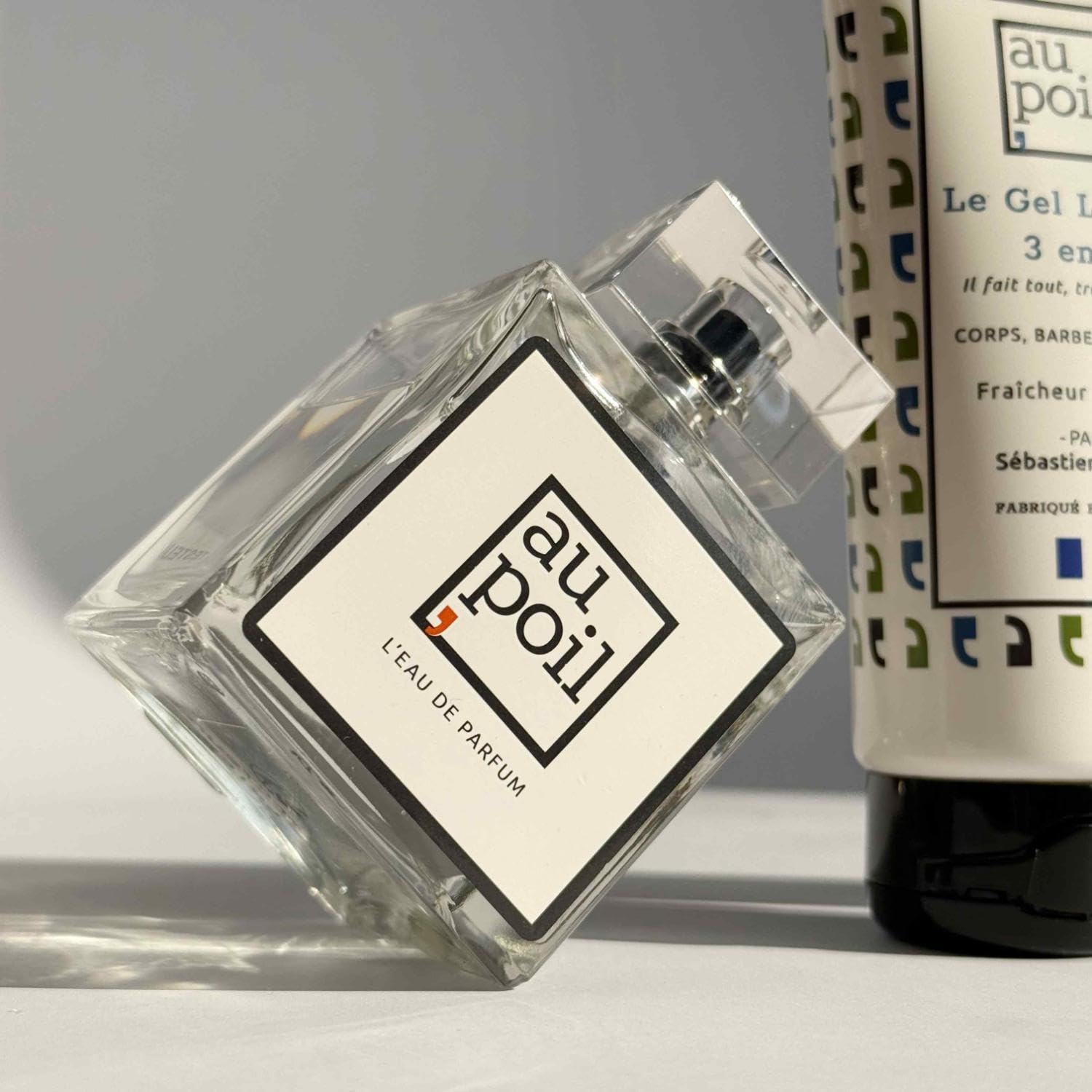 AU POIL le Coffret Frais & Dispo : 1 Eau de Parfum 100ml, 1 Brume de propreté 70ml, 1 Gel lavant 3-en-1 100ml Fraîcheur de Musc par Sébastien Chabal