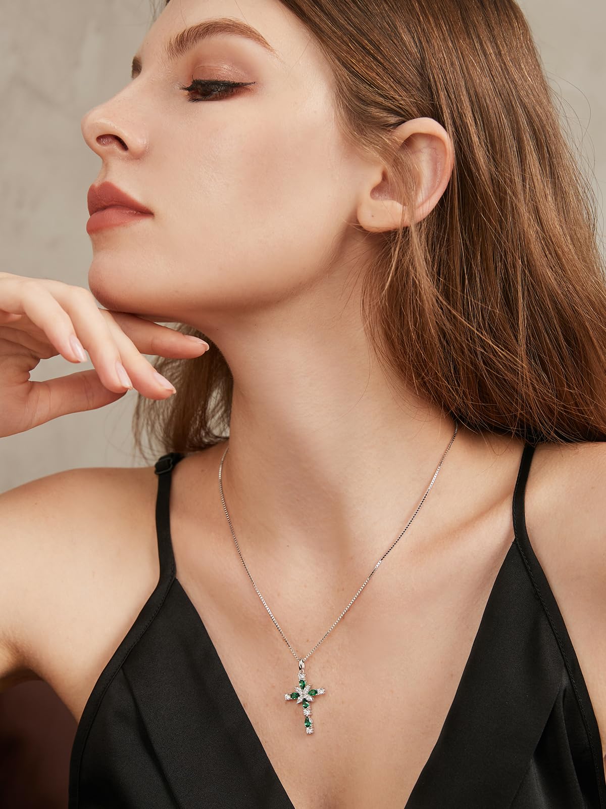 Collana da donna con ciondolo a forma di cuore, in argento Sterling 925, con pietra portafortuna