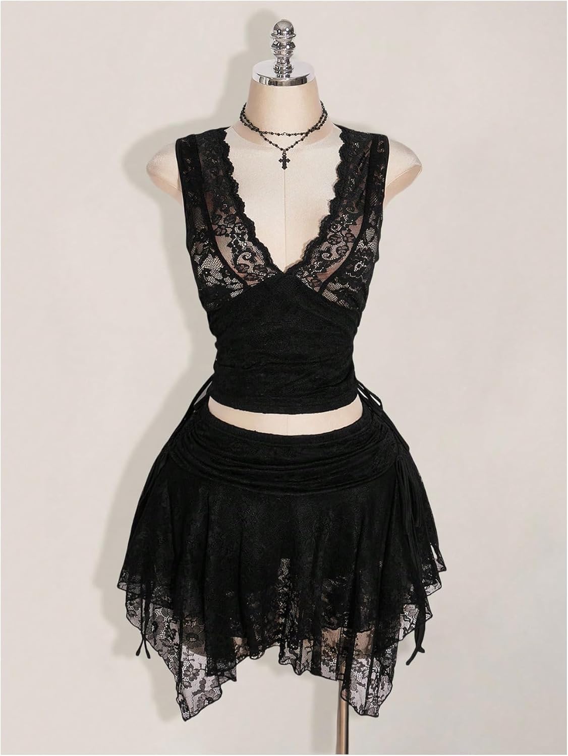 SHENHE Women's Plus Size Lace Gothic Mini Skirt Y2k Ruched Asymmetrical Layered Ruffle Skirt - Image 5