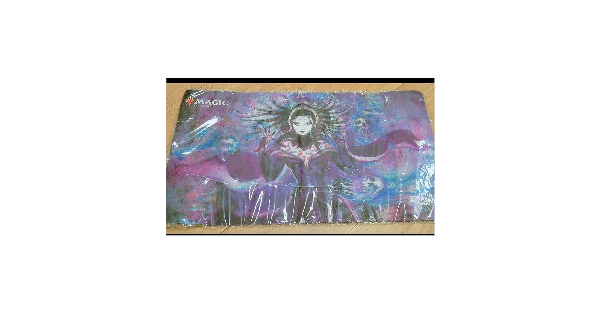 Amazon.co.jp: プレイマット MTG リリアナ 天野喜孝先生 E