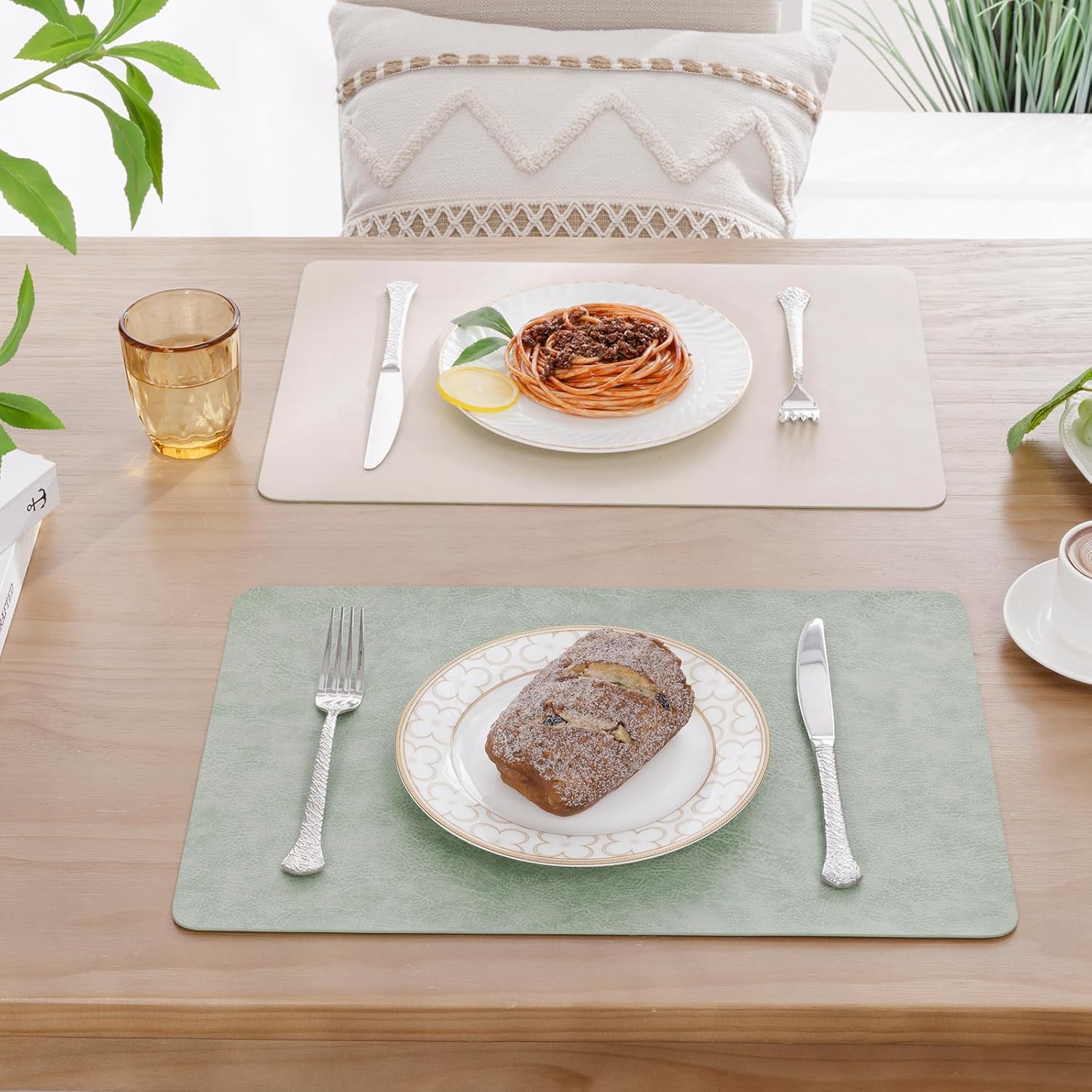 SHACOS Faux Cowhide Leather Placemats Set of 6, Wipeable Heat Resistant Table Mats, Stain Resistant Double Sided Reversible PU Place Mats for Dining Table Kitchen Restaurants, Green and Ivory