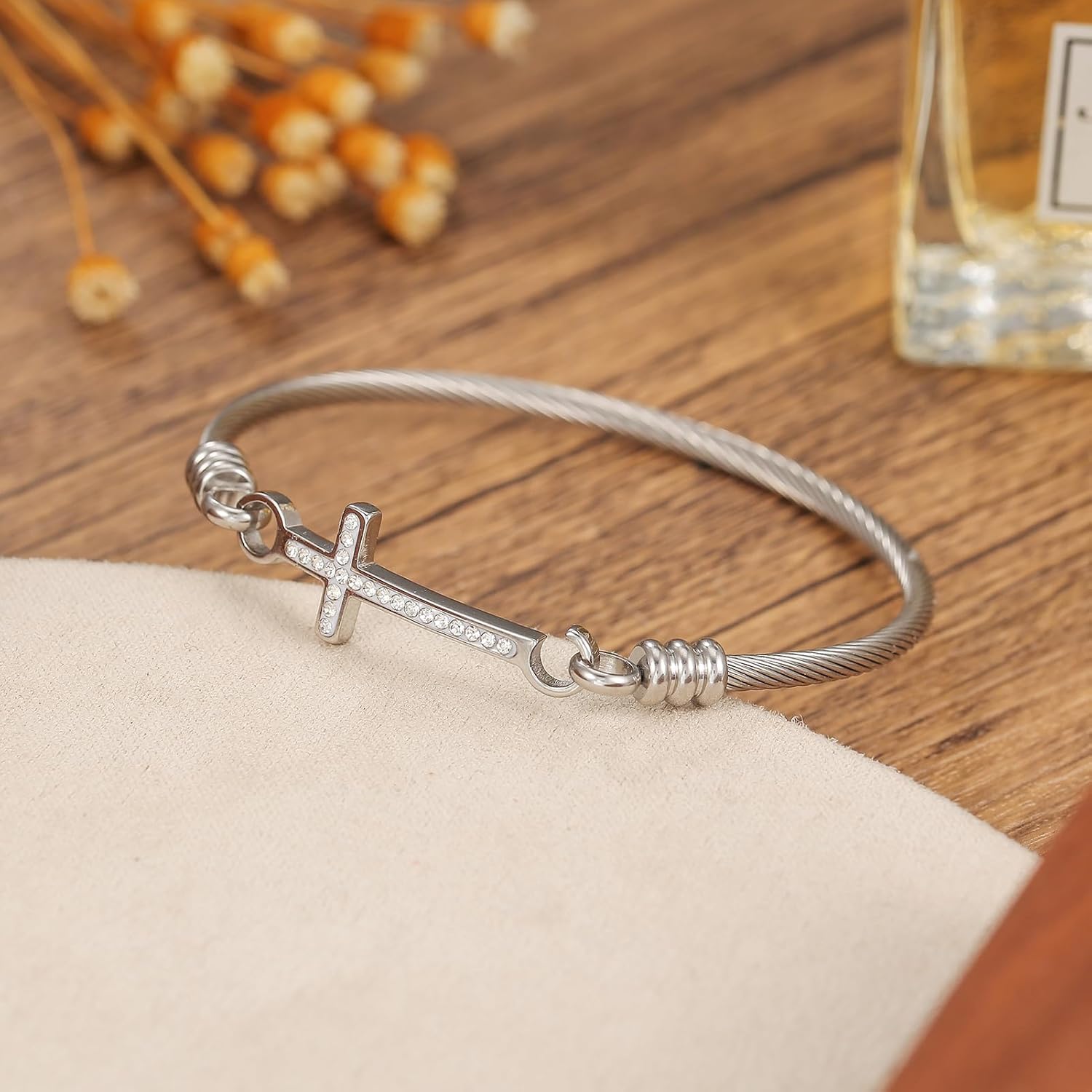 HEYU 18K Gold Plated Christian Cross Bangle Bracelets for Women, Religious Faith Jewelry with Bible Verse Inspirational Message Card, Prayer Bracelet Gifts for Baptism Confirmation Mothers Day Birthday image 2