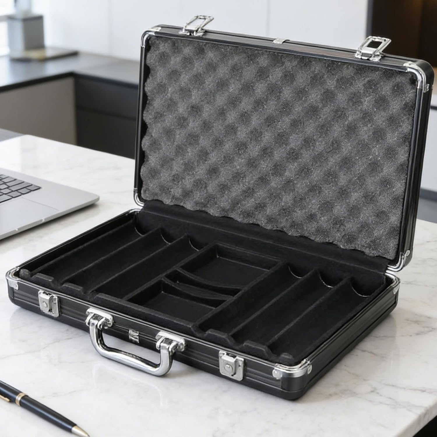 Poker Case, Capacity Professional Matte Hard | Full Protection Poker Chip Display Case | for Lovers Family Friends Enthusiasts Beginners