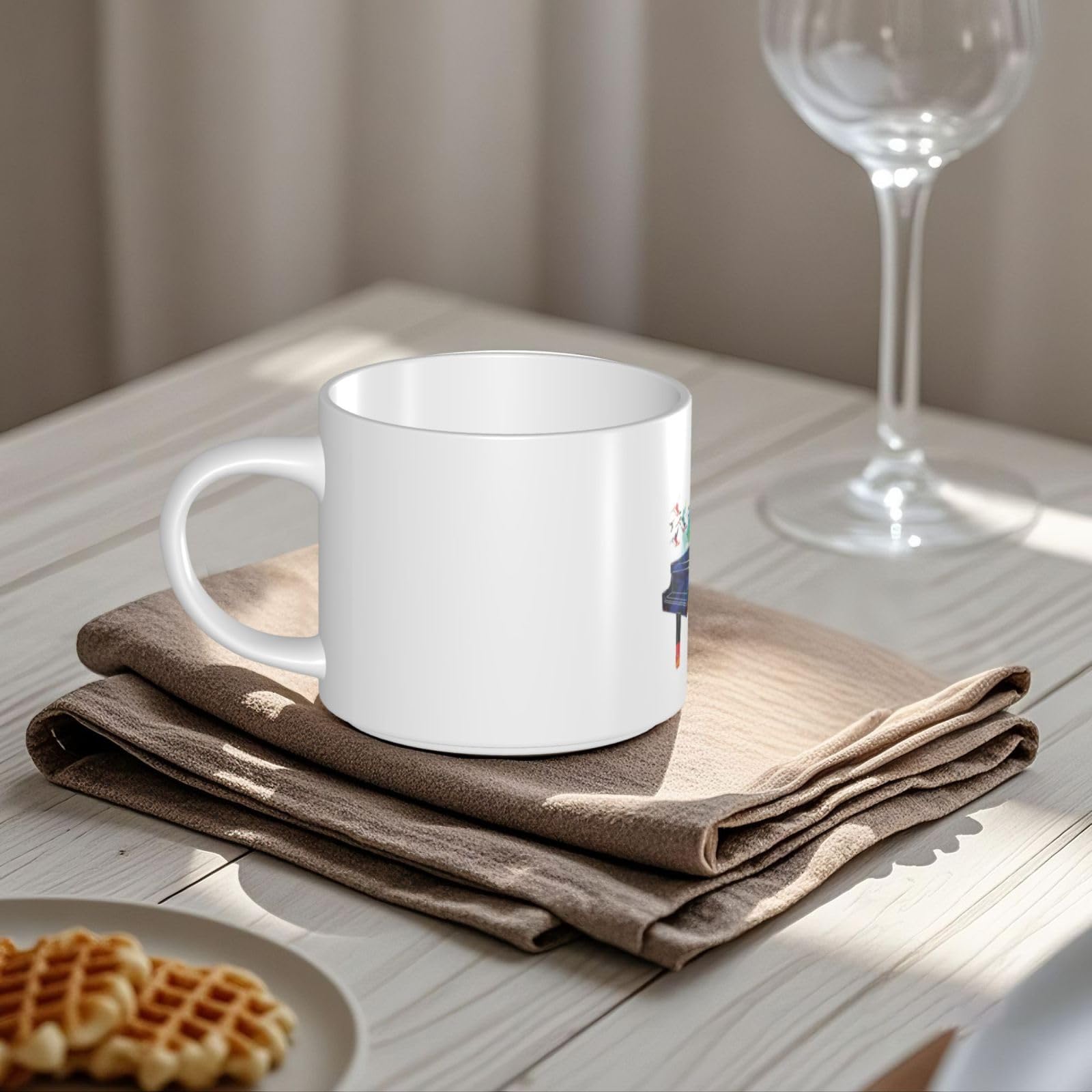 Musica variopinta della tastiera del pianoforte ha stampato la tazza di caffè di ceramica