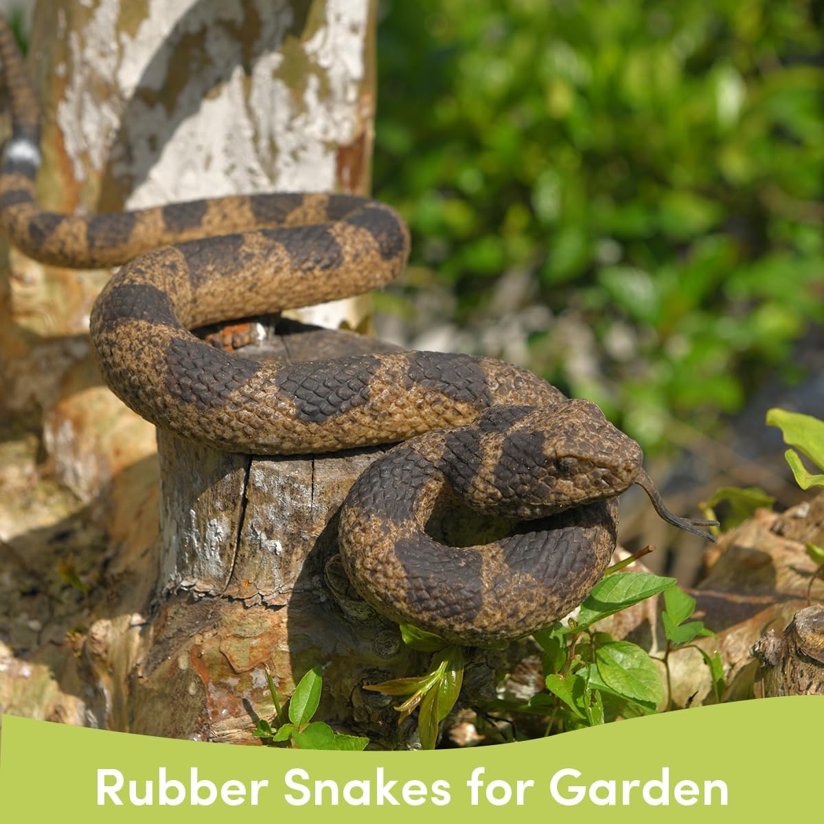 Realistic Fake Snakes Rubber Snakes Realistic Keep Birds Away, Prop Rubber Rattlesnake Realistic Snake Toy for Garden to Keep Birds Away, Scare Squirrels, Mice, Pranks Halloween Decoration Props