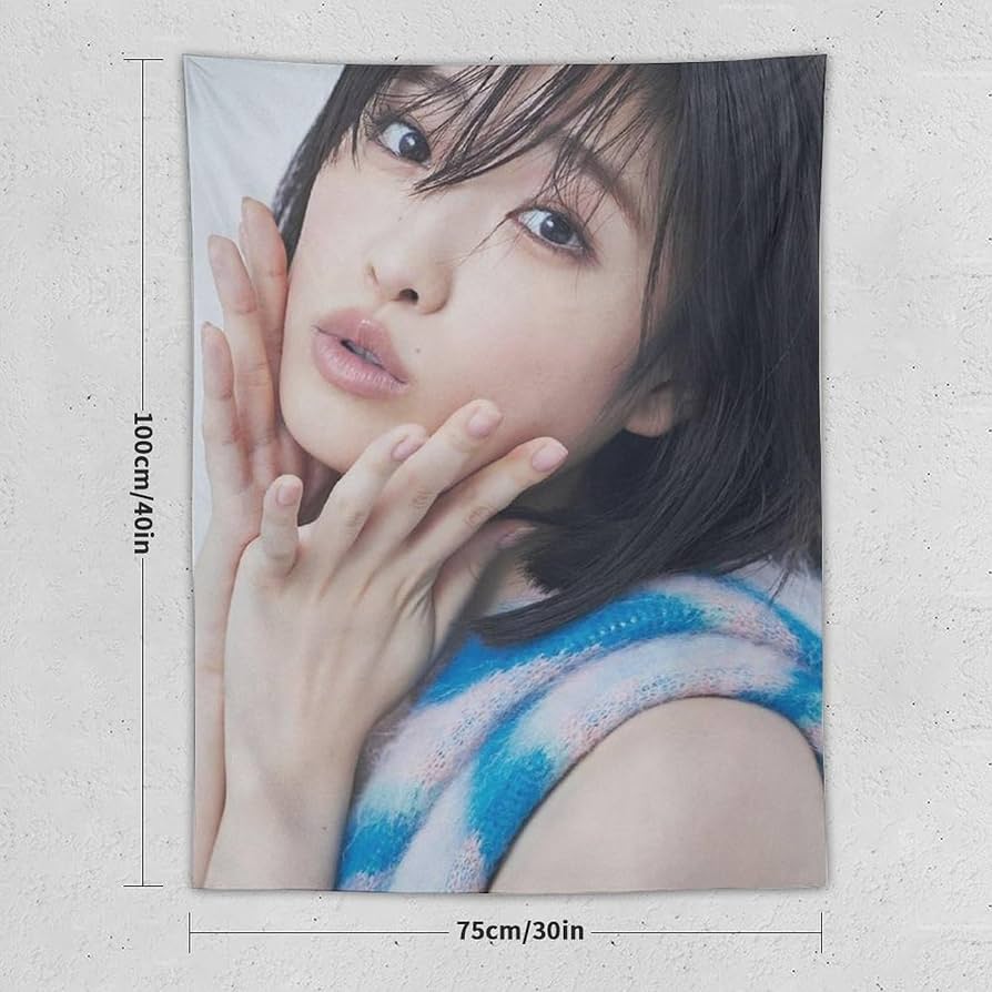 【新版】YOUPAPER 髙橋ひかる 掲載2ページ（ストレート）#6081 422368 高橋ひかる | PHOTO GALLERY：高橋ひかるが美脚で『blt