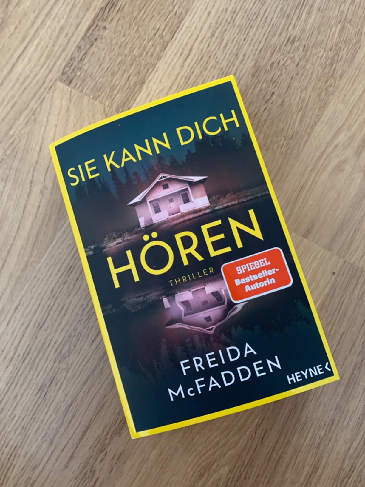 Sie kann dich hören The Housemaid 2 (HörbuchDownload) Freida McFadden, Astrid Gravert