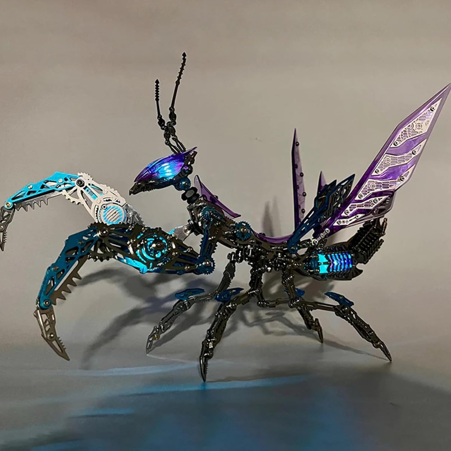 Metalowe puzzle 3D dla dorosłych, zestaw modeli do składania mechanicznego modliszki, układanki do samodzielnego montażu Łamigłówka, idealny wystrój pokoju i wybór prezentów 1109 szt.