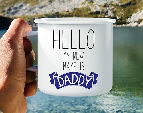 Miniatura 5 de Retreez Taza de café con texto en inglés «Hello My New Name is Daddy», de acero inoxidable esmaltado, de 16 onzas, regalo inspirador de cumpleaños