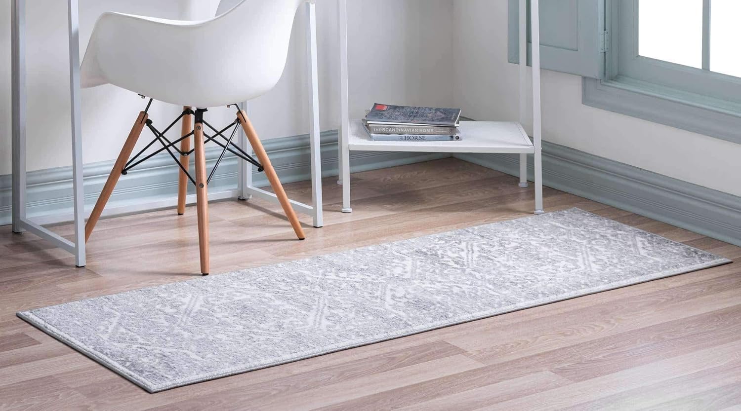 Unique Loom Boston Collection Area Rug - Medallion (2' x 6' 1" Runner, White/ Gray)
