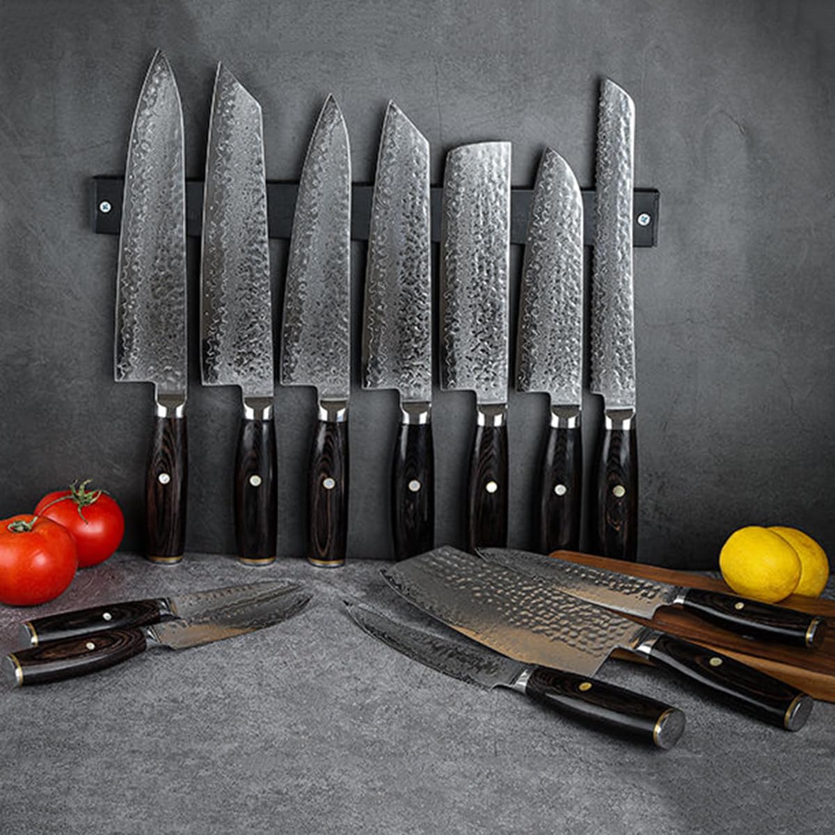 IKXO Knife Set Hammered Damascus Chef Knife of 12 Full Tang Professional Chef Knife Set Stable-Wood Handle Lightweight