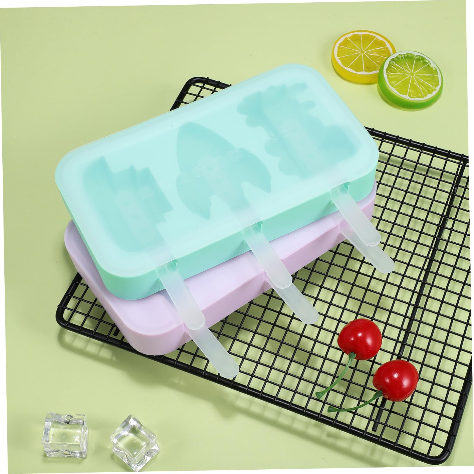 Lot de 2 Moules à Glace Silicone Réutilisables avec Couvercle Moule Glace Empilable pour Créer DIY une Ambiance Estivale