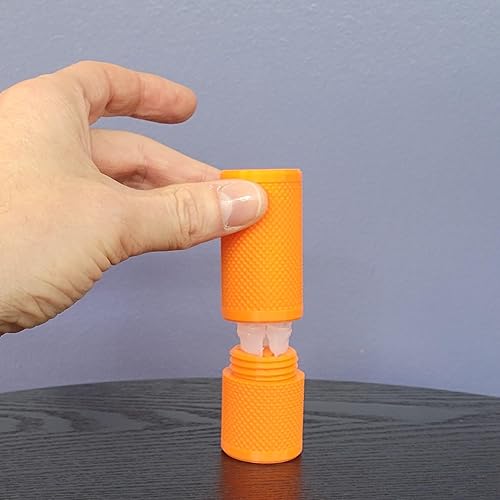 Vista 80 de Znet3D Eye Drop Vial Holder & Travel Carry Case - Securely Holds Three (3) Single-Use Vials - Screw-On Lid, Knurled Pattern - Keep Vials Safe & Silk