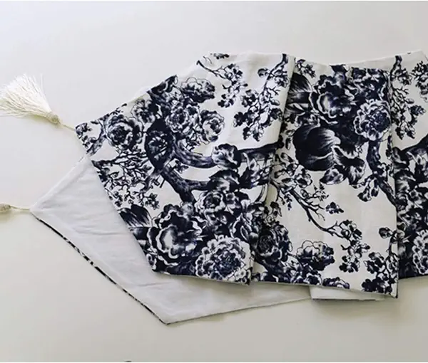 Modern Table Runner, Linen Flower Tree Pattern Table Runner Wedding Table Picnic Kitchen Blue White (Style B, 32 x 220 cm)