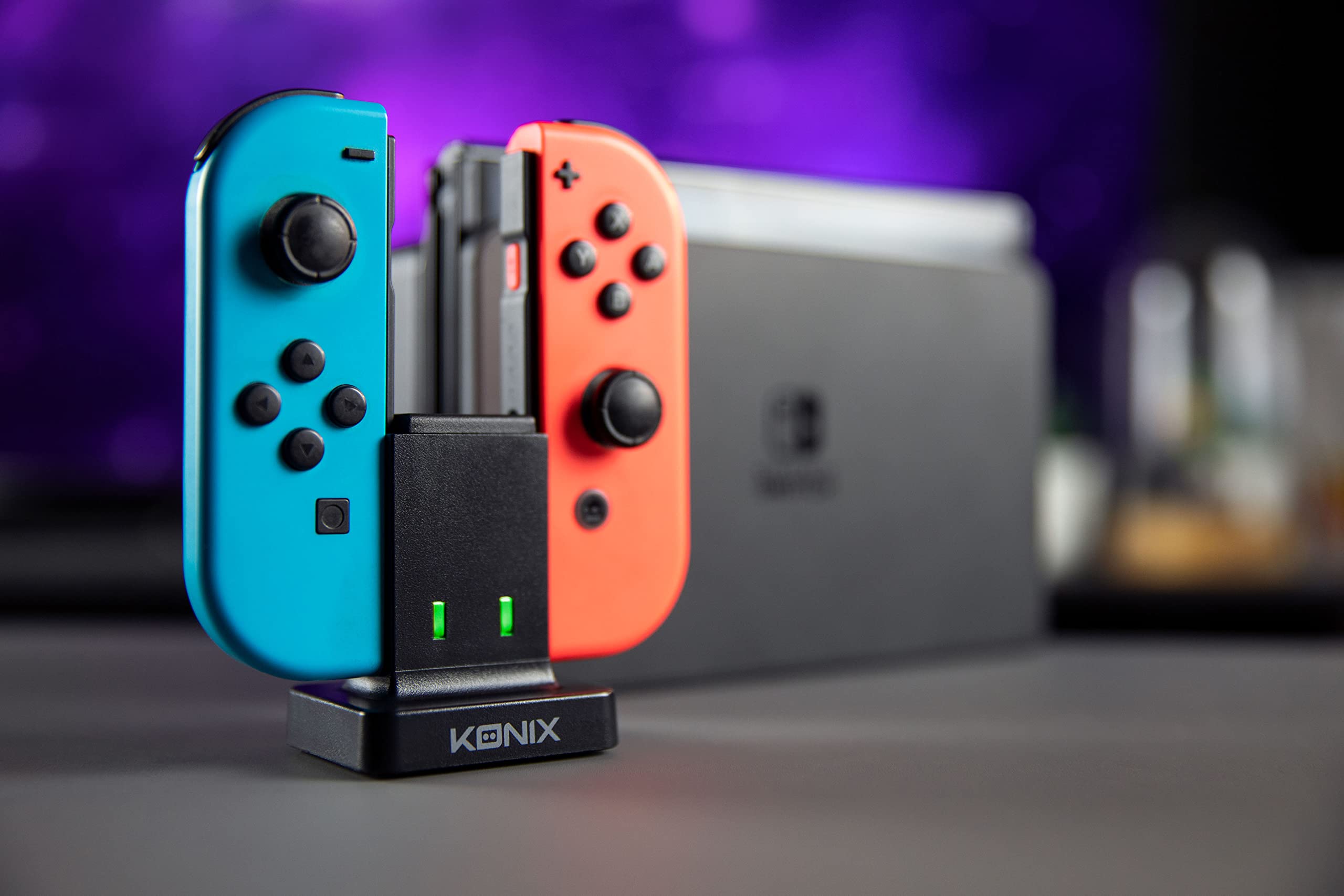 Konix Mythics Soporte Base de Carga rápida para mandos Joy-con Nintendo Switch y Switch OLED - Cable de 50 cm - Negro