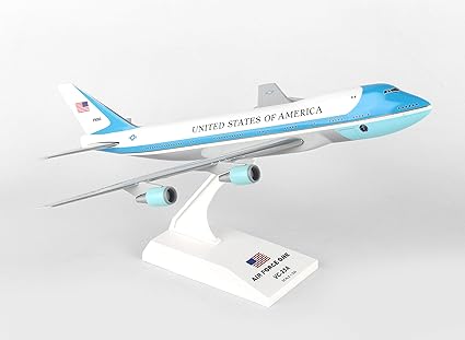 Amazon.com: SkyMarks SKR041 Air Force One Boeing 747-200 VC25 1:250 Scale  Desktop Model with Stand : Arts, Crafts \u0026 Sewing