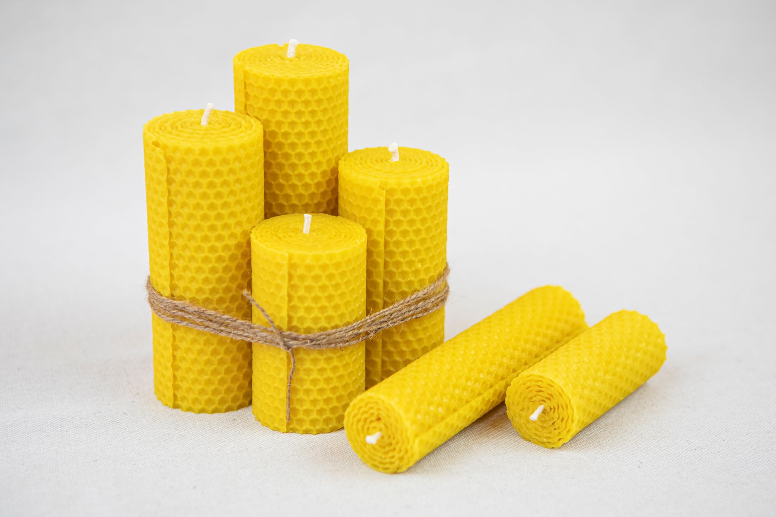 Set di 8 candele in cera d'api fatte a mano, in pura cera d'api