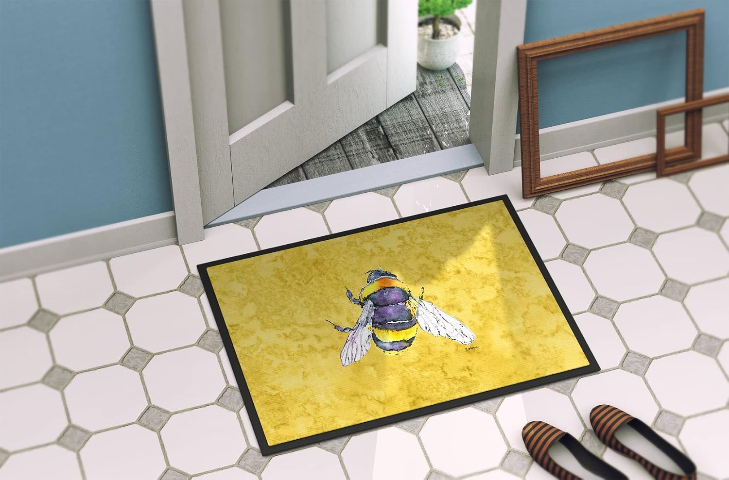 Caroline's Treasures 8852JMAT Bee on Yellow Doormat 24x36 Front Door Mat Indoor Outdoor Rugs for Entryway, Non Slip Washable Low Pile, 24H X 36W