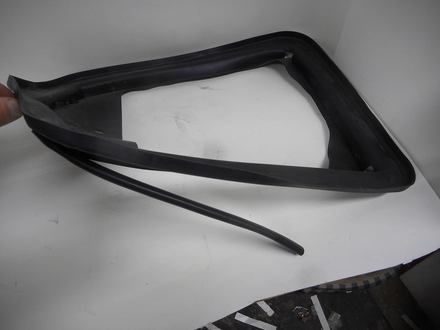 Generic 1970-1971 Torino Ranchero Fairlane Shaker Ram Air Scoop to Hood Seal Gasket - Black, Chrome Alloy Steel - Front, Car