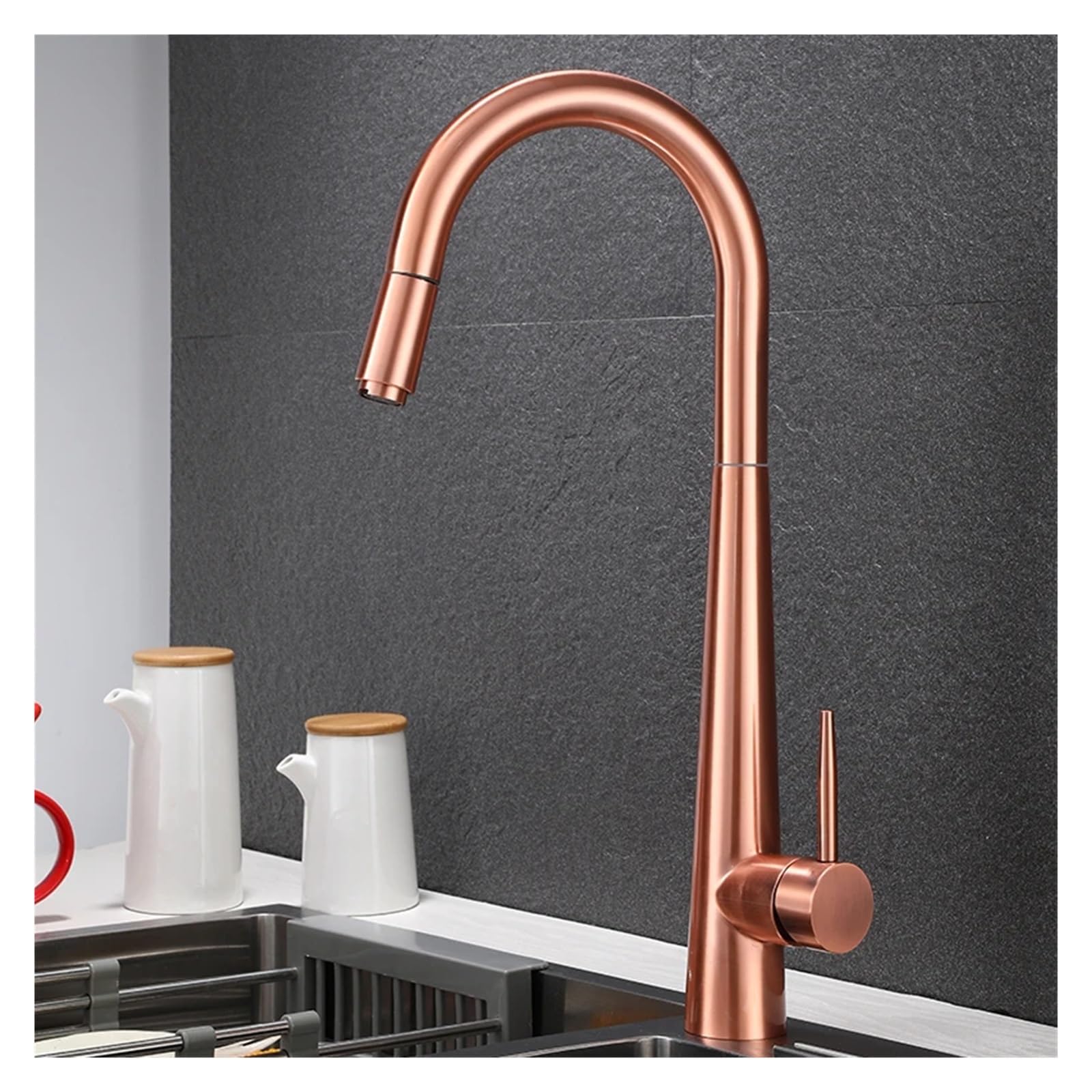 Mitigeur d'évier or rose brossé, l'élégance d'un robinet de cuisine de luxe à jet extractible