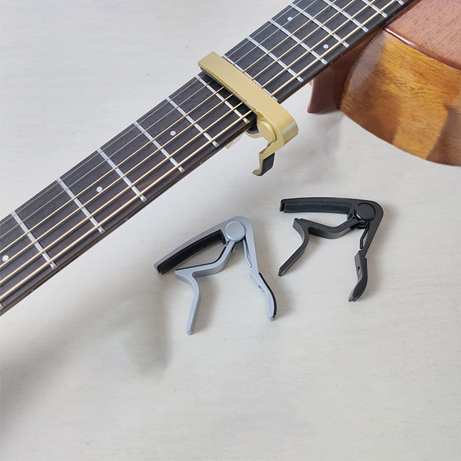 Capodastre WINGO Pour Guitare Acoustique, Électrique, Folk, Ukulélé - Argenté - Pression Réglable, Protection Silicone